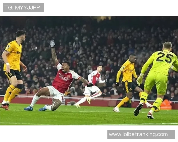 英超精彩对决国米3-0战胜皇马补时进球点燃全场激情